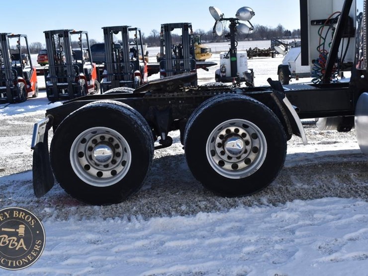 2019-international-lt-image-14