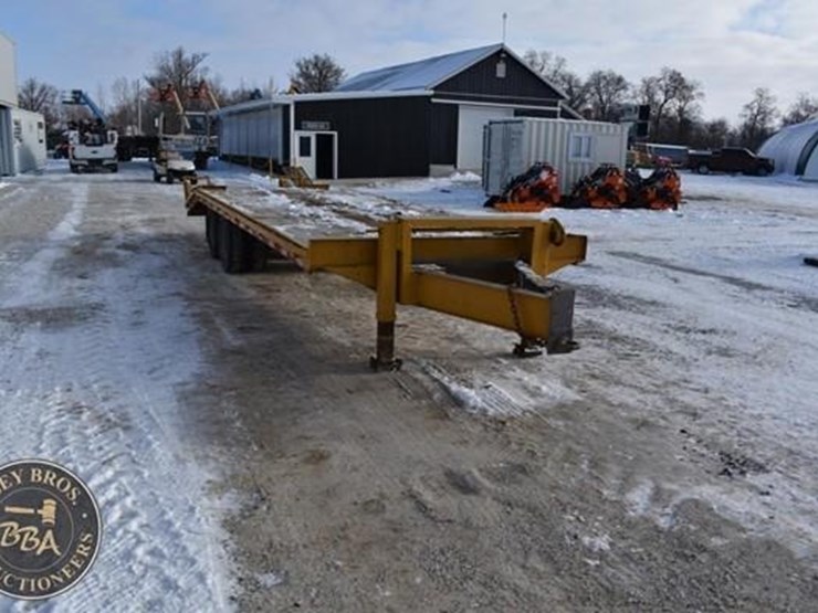 1900-flatbed-38934-image-12