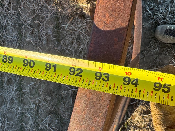 round-bale-feeder-image-16