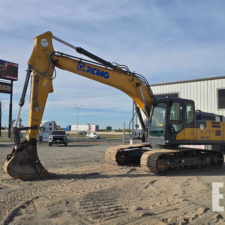 2022 XCMG XE210U