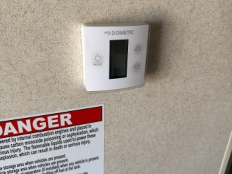 2019-forest-river-smt251ssxl-ca-toy-hauler-image-20