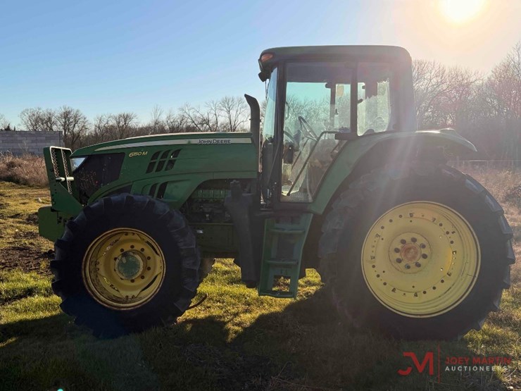 2014-john-deere-6150m-image-6