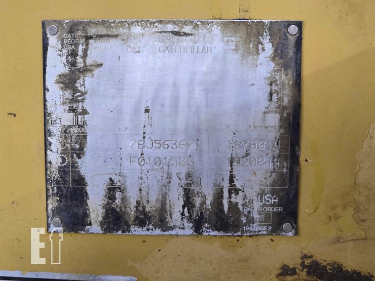 2001-caterpillar-420d-image-29