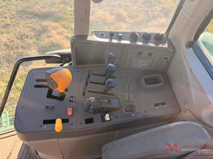 2014-john-deere-6150m-image-21