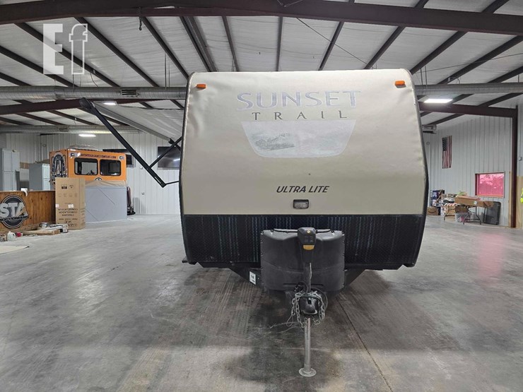 2016-crossroads-sunset-trail-ultra-lite-237bh-image-7