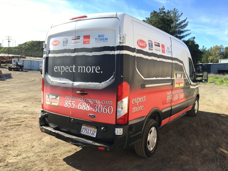 2017-ford-transit-image-3