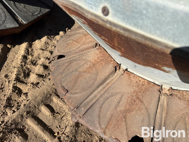 big-husky-hog-feeders-image-13