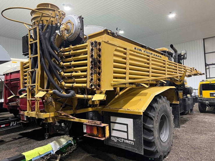 2012-ag-chem-tg8300-image-6