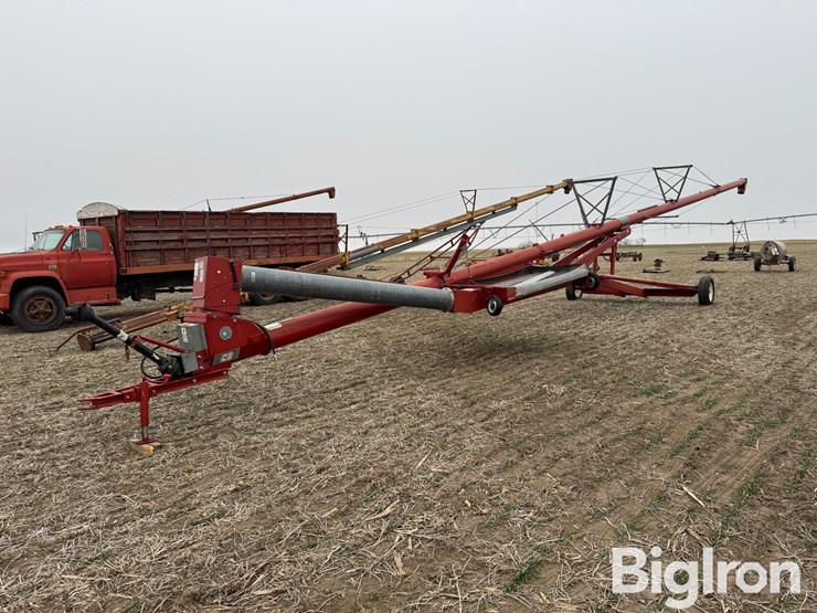 2011-sudenga-10"x82'-auger-w/swing-out-hopper-image-1