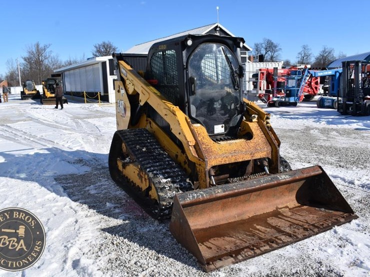 2020-caterpillar-289d3-image-23