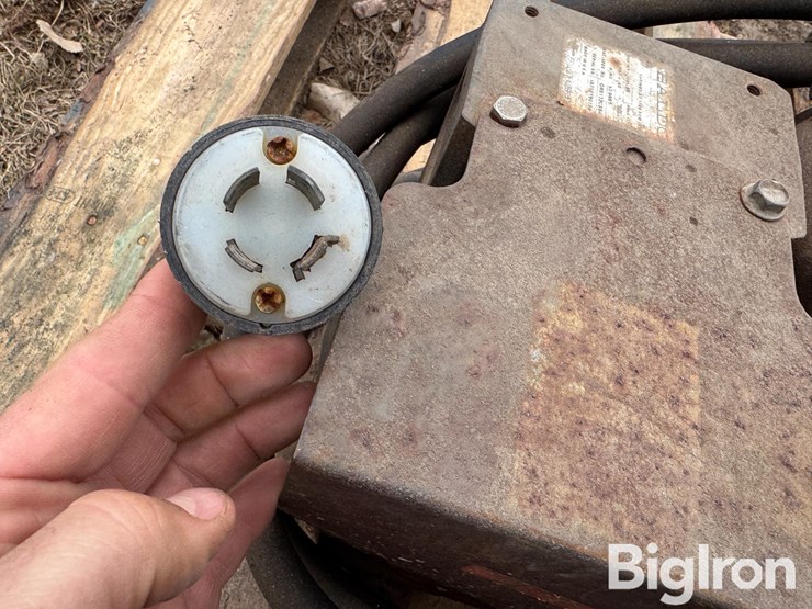 john-blue-chemigation-pump-image-16