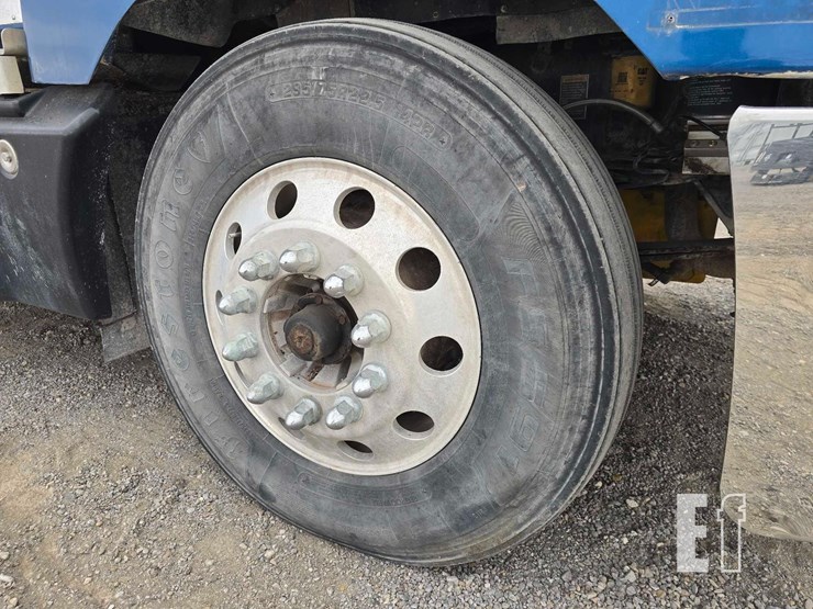 kenworth-t600-image-21