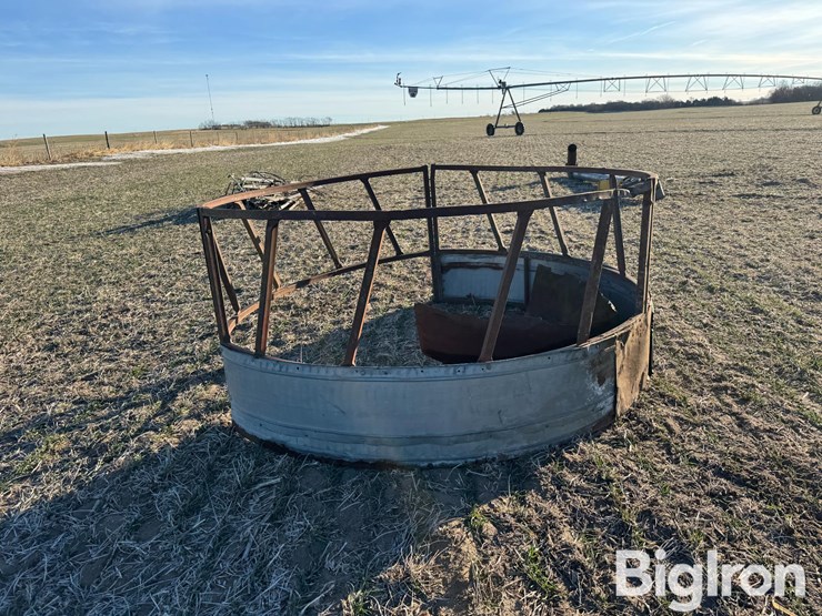 round-bale-feeder-image-6