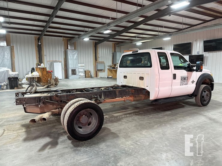 2015-ford-f550-image-3