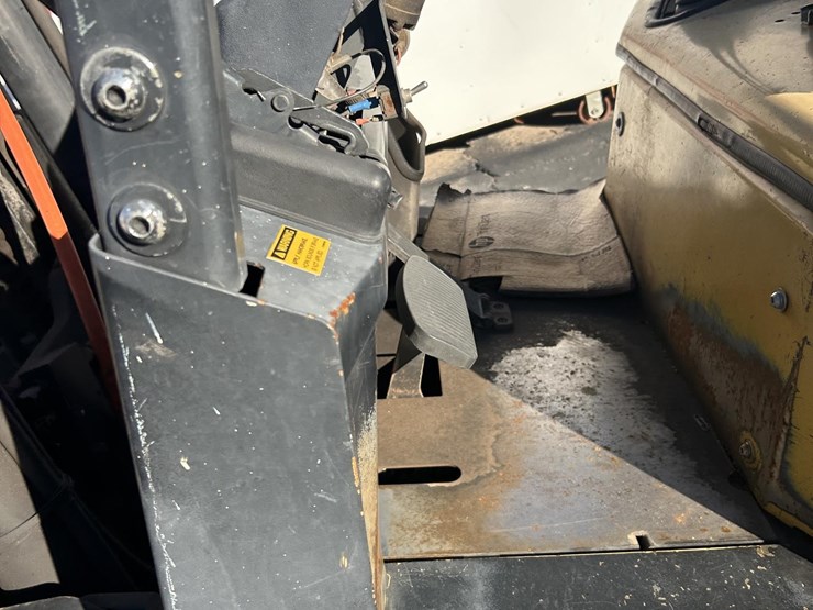 1999-yale-gc100mgn-image-21