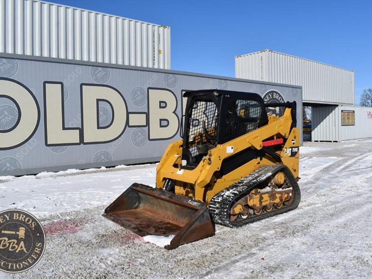 2019-caterpillar-259d-image-3