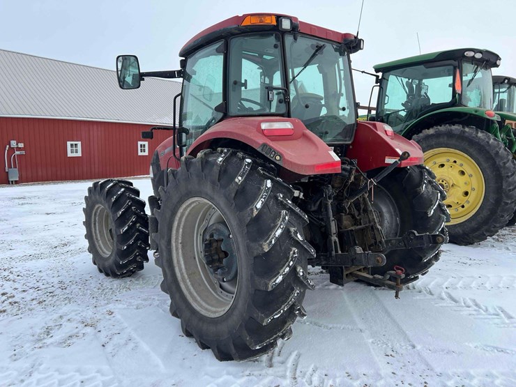 2014-case-farmall-115u-tractor-image-13