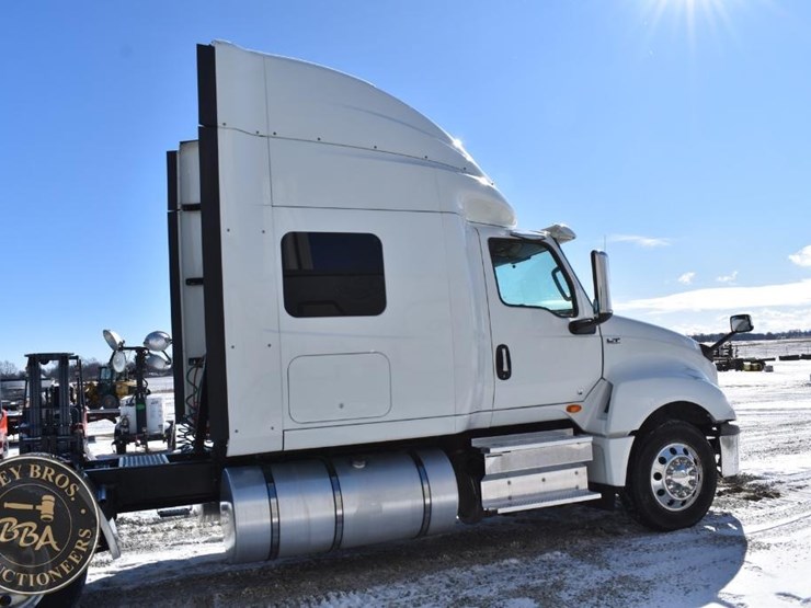 2019-international-lt-image-15