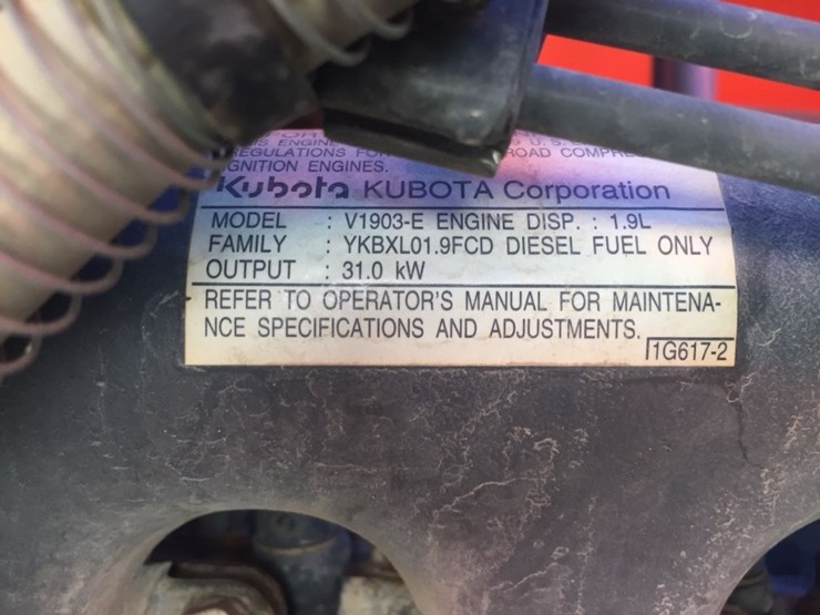 kubota-l3710d-image-10