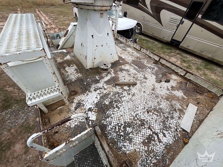 2010-international-durastar-4300-image-17