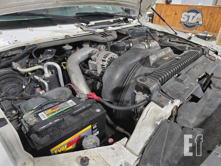 2004-ford-f350-image-25