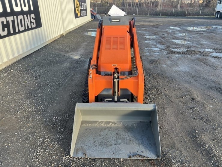 2025-hurricane-hrc600l-mini-compact-track-loader-image-8