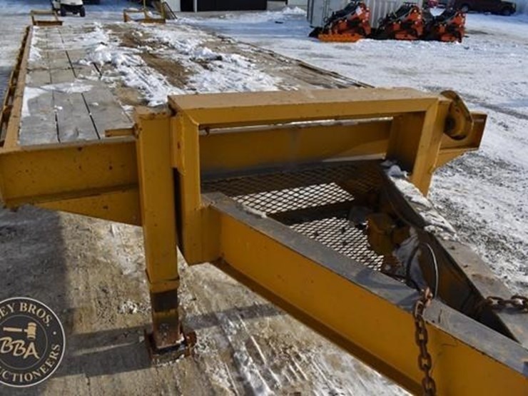 1900-flatbed-38934-image-32