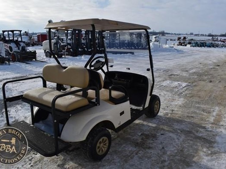 2021-e-z-go-txt-38915-image-11