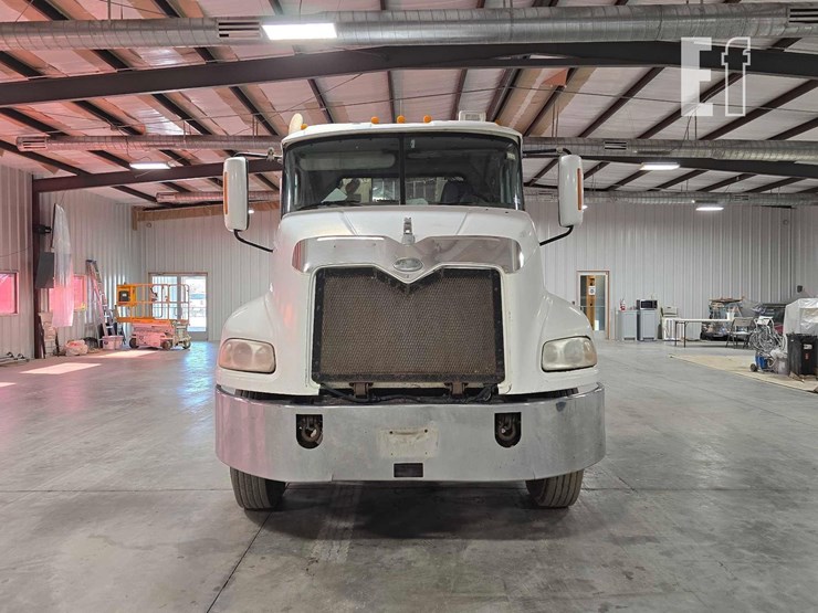 2006-mack-vision-cxn613-image-7