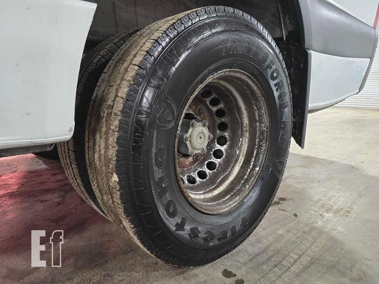 2019-mercedes-benz-sprinter-4500-image-25