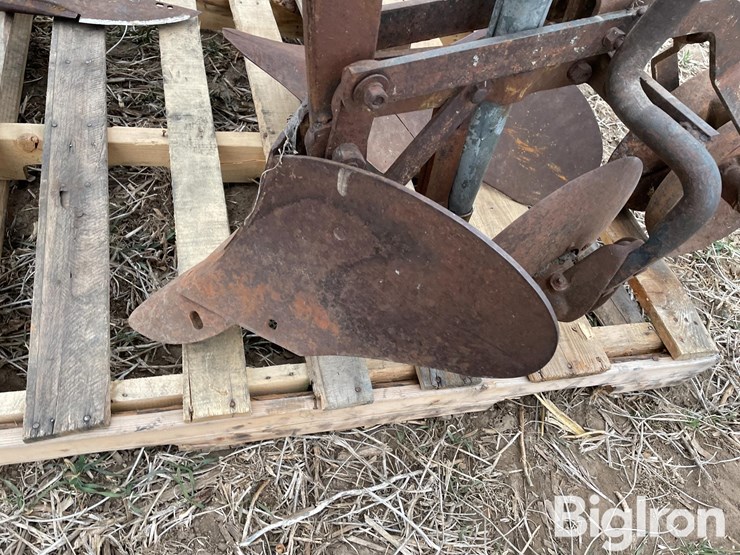 antique-planter-image-12