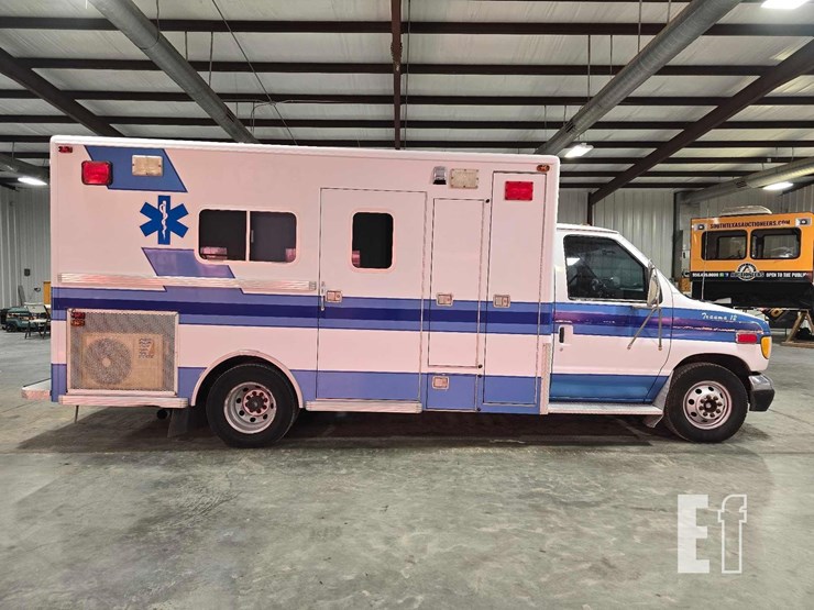 1996-ford-e350-image-6