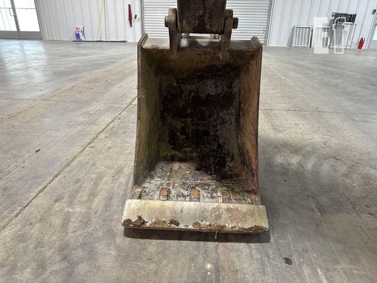 2014-deere-310k-ep-image-16