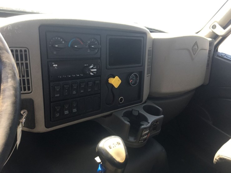2017-international-workstar-7600-image-7