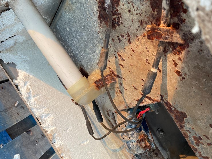 franklin-hog-waterers-image-15