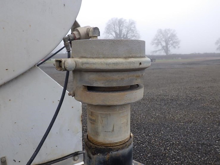 2015-ford-f750-image-9