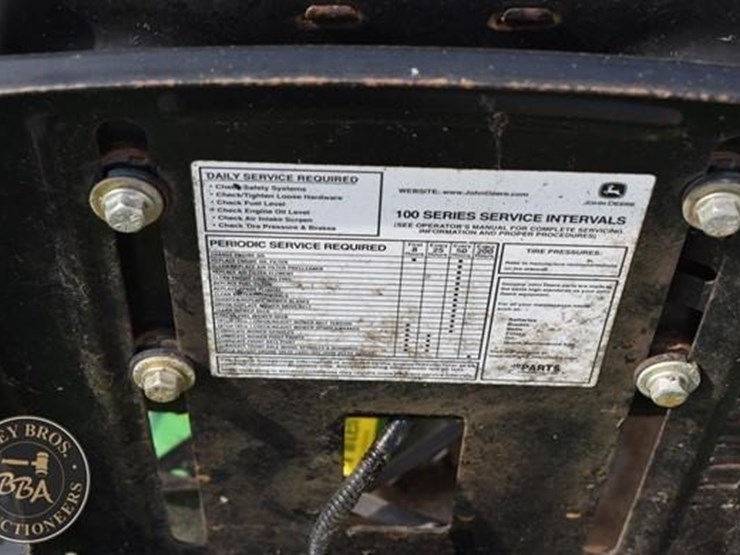 john-deere-115-image-23