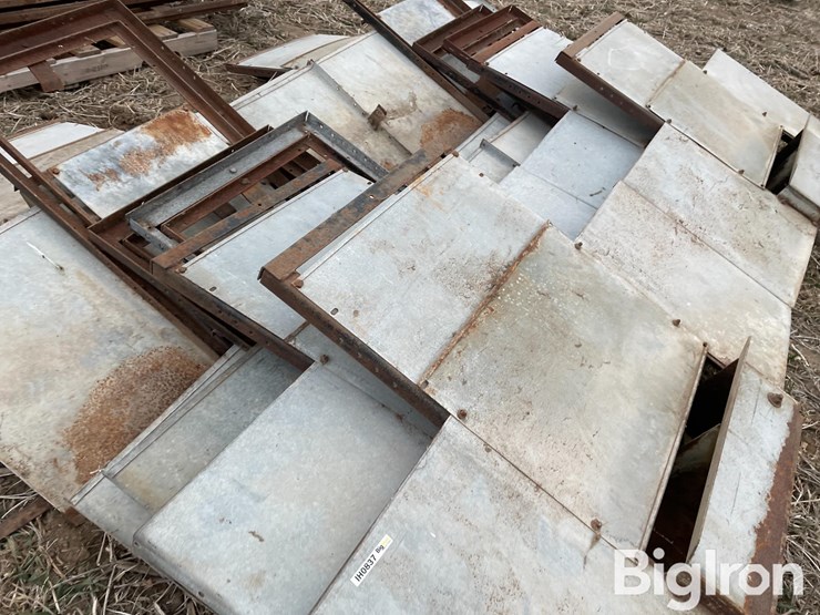 hog-farrow-crates-image-12