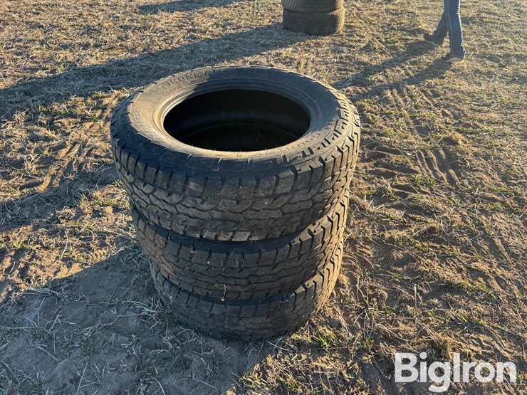 275/65r20-tires-image-3