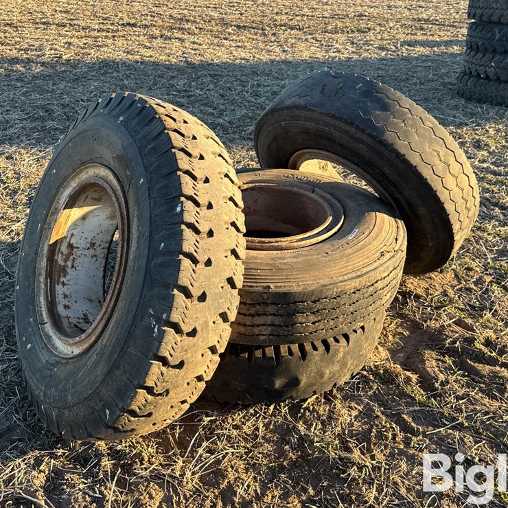 10.00R20 Tires & Rims