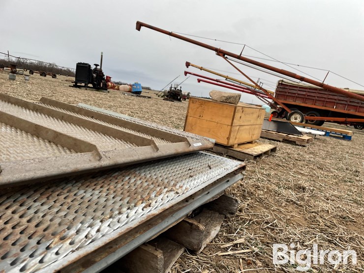 gleaner-r65-image-11