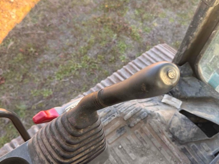 komatsu-pc240-lc-11-image-27