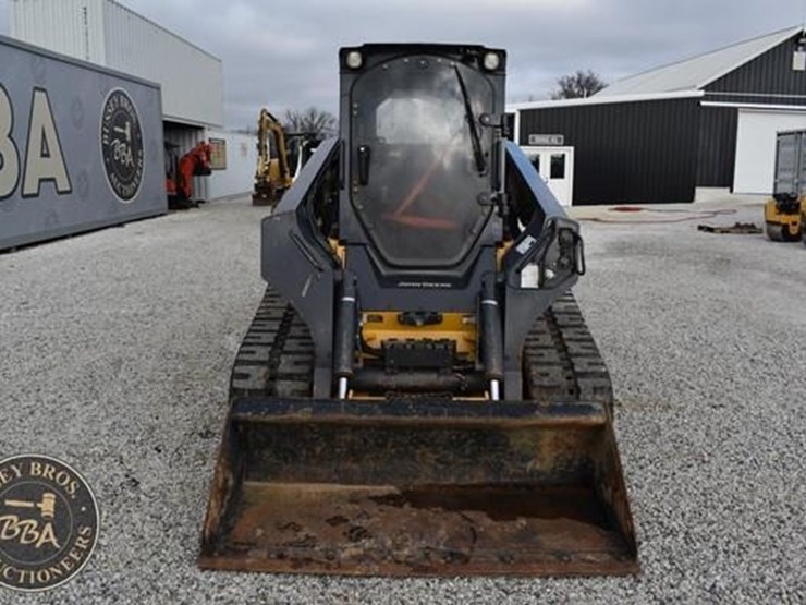 2019-deere-333g-image-21