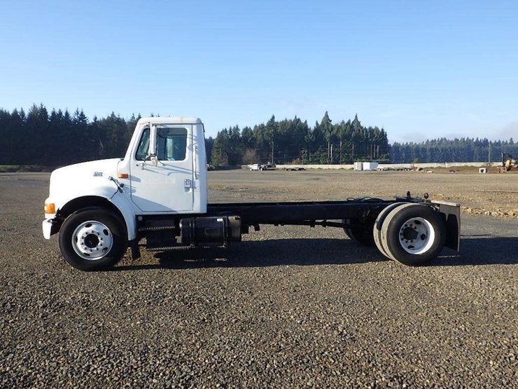 2000-international-4700-image-6