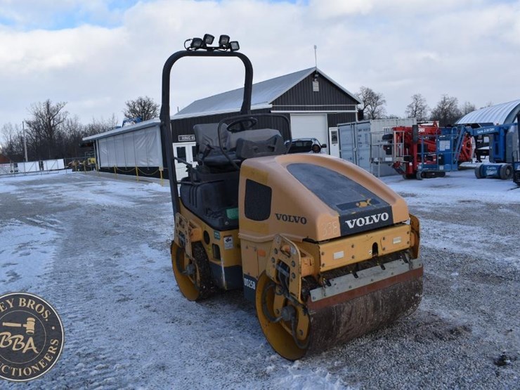 2019-volvo-dd25b-image-11