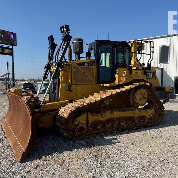 2019 CATERPILLAR D6T XW