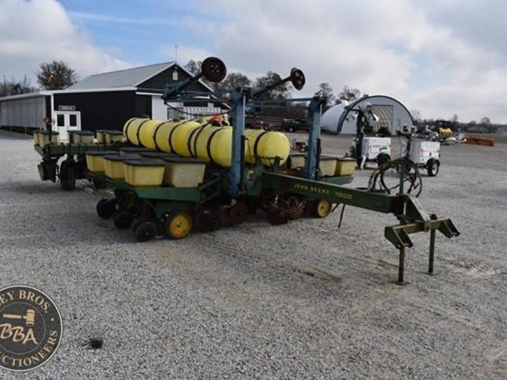 1984-john-deere-7000-image-9