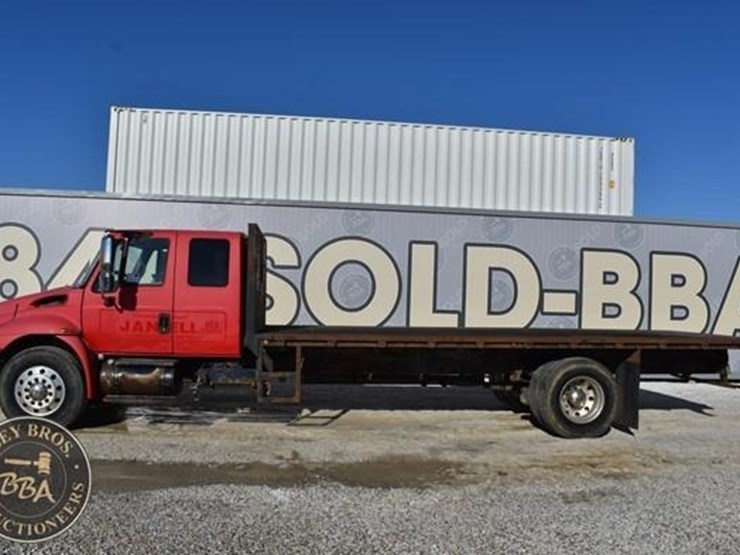 2007-international-durastar-4300-image-4