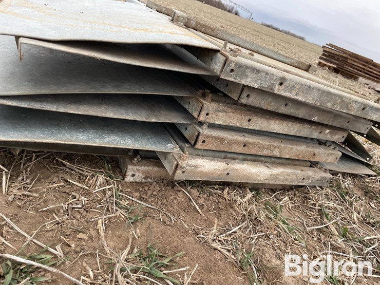 hog-farrow-crates-image-13