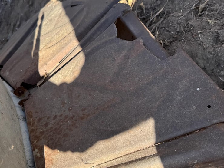 big-husky-hog-feeders-image-11